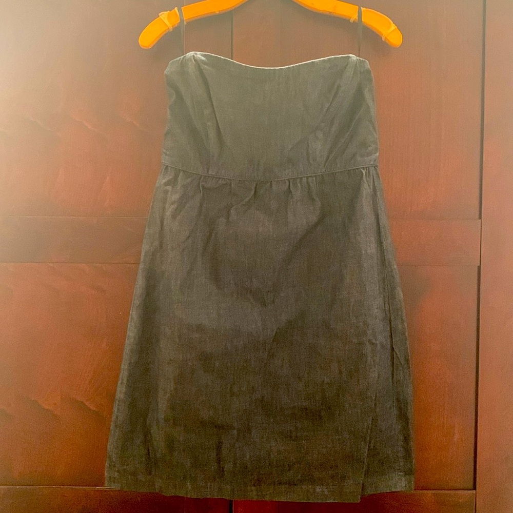 💙Gap denim strapless dress💙
